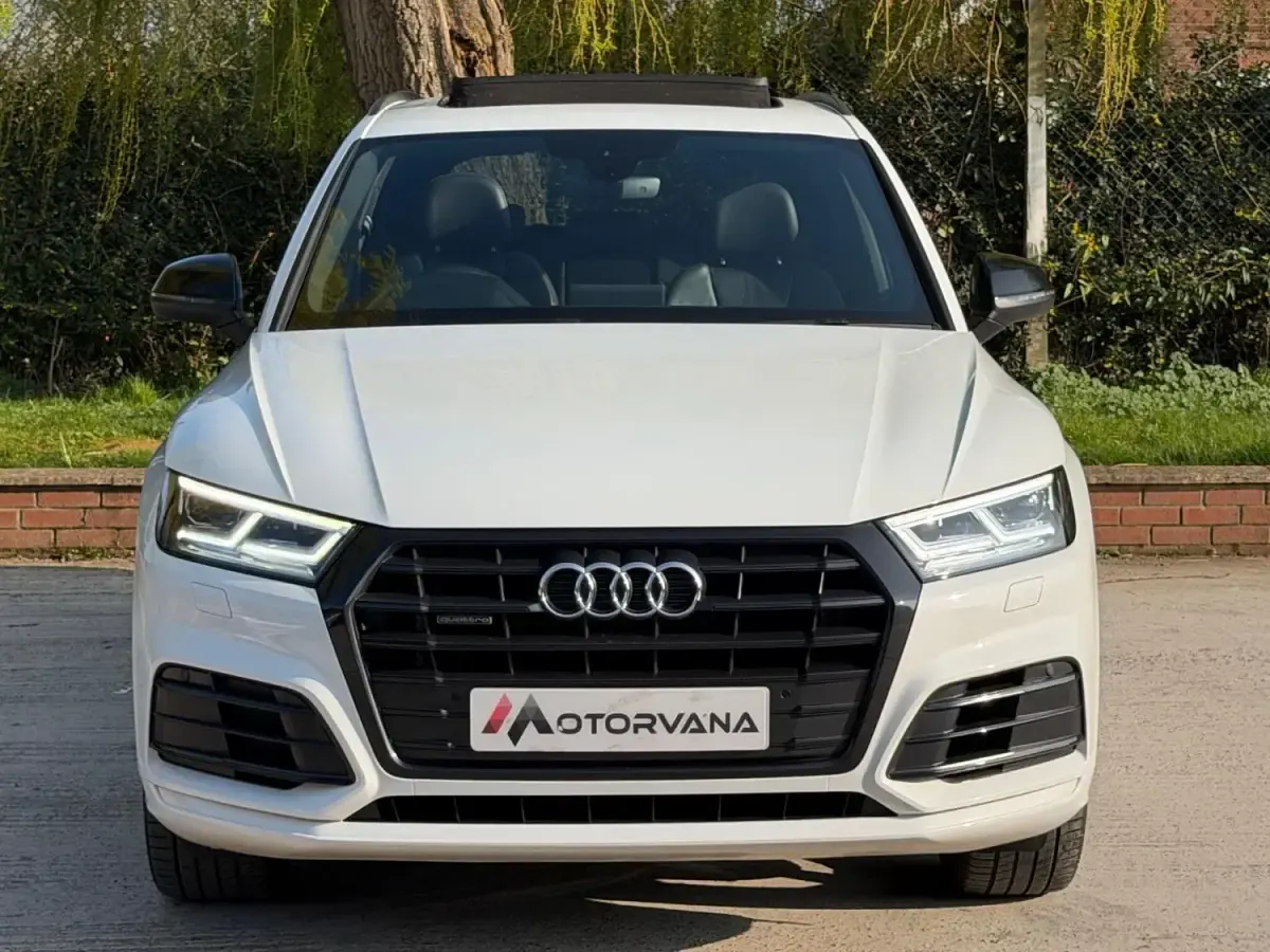 Usado Audi Q5 Black Edition 190 HP (139 kW) 2020 Branco SUV