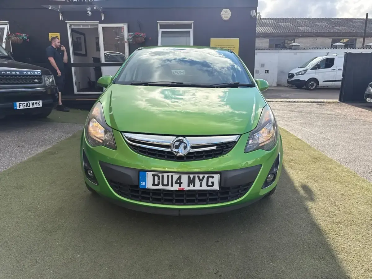 Used Vauxhall Corsa 2014 Green Hatchback