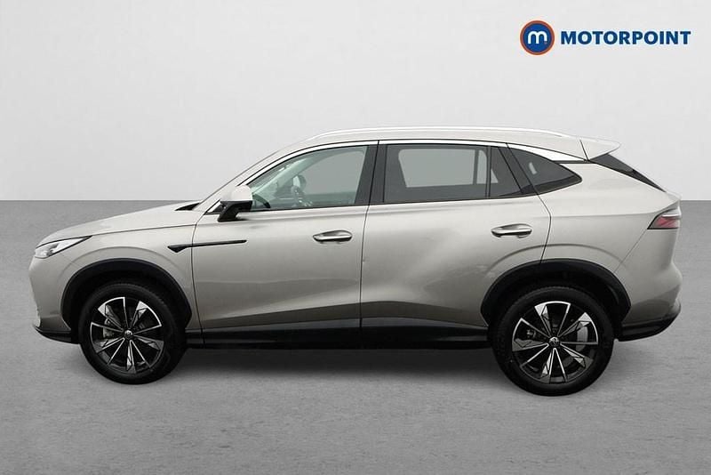 Begagnad MG HS SE 224 HK (164 kW) 2025 Silver SUV