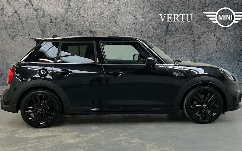Used Mini Cooper S Hatch 178 HP (130 kW) 2022 Black Hatchback
