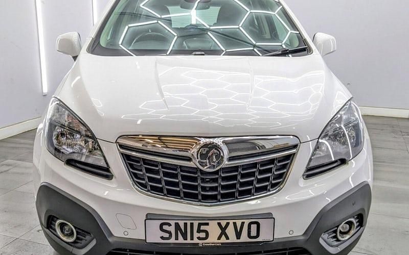 Used Vauxhall Mokka S 140 HP (102 kW) 2015 White SUV