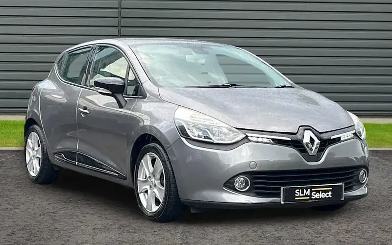 Used Renault Clio Dynamique 73 HP (53 kW) 2016 Hatchback