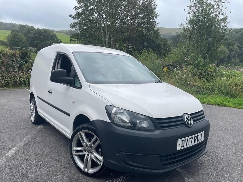 Begagnad VW Caddy Startline 102 HK (75 kW) 2017 Vit Minibuss