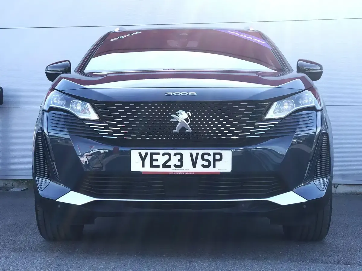 Used Peugeot 3008 GTi 129 HP (94 kW) 2023 Blue SUV