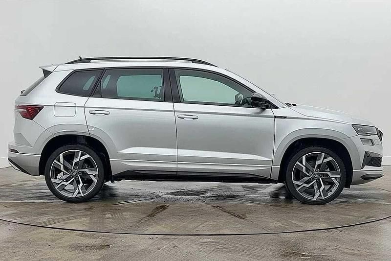 New Skoda Karoq SportLine 150 HP (110 kW) 2025 Brilliant silver metallic SUV
