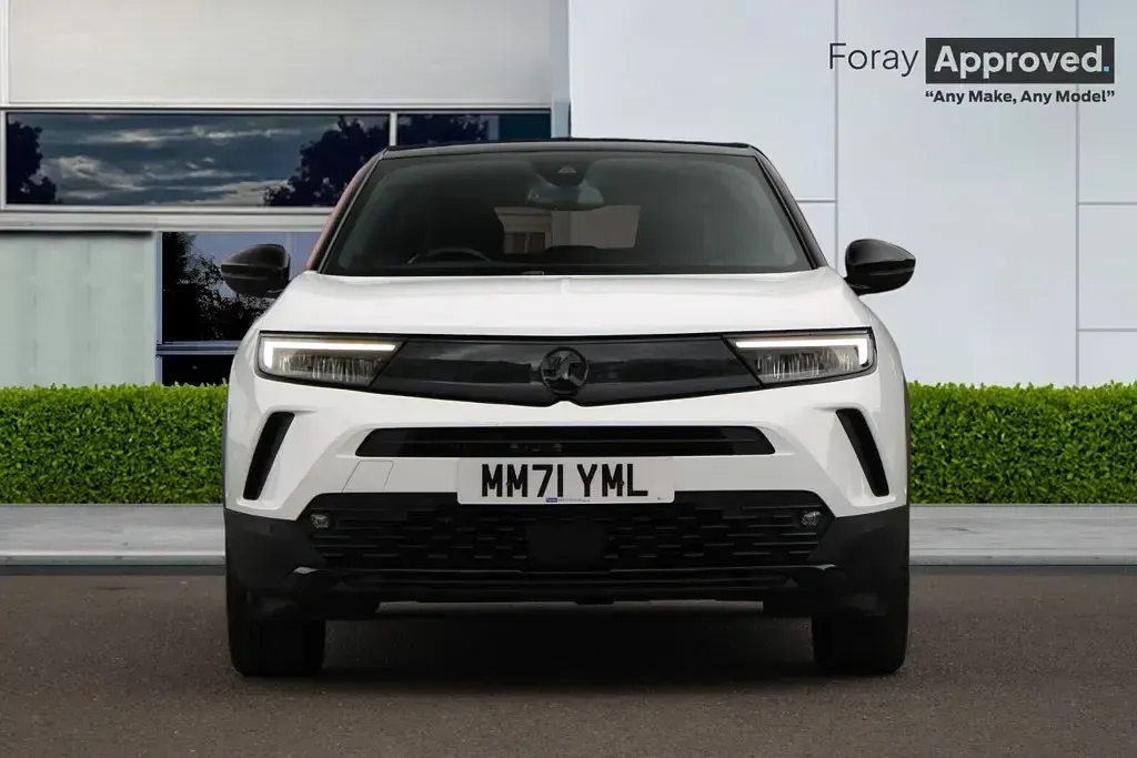 Used Vauxhall Mokka SRi 2022 White SUV