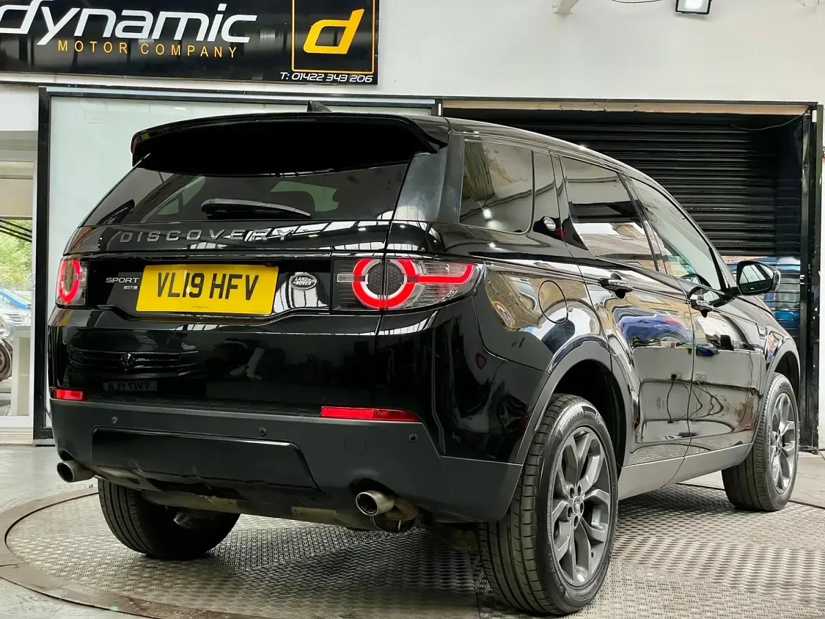 Used Land Rover Discovery 5 Landmark 2019 Black SUV