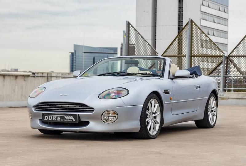 Used Aston Martin DB7 420 HP (308 kW) 2000 Silver Cabriolet