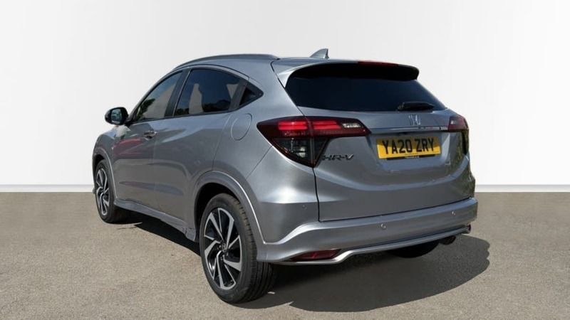 Second-hand Honda HR-V EX 182 CP (133 kW) 2020 Argintiu SUV