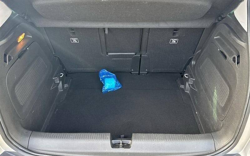 Used Vauxhall Crossland Ultimate 131 HP (96 kW) 2024 SUV