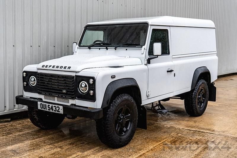 Używany Land Rover Defender 2015 Biały