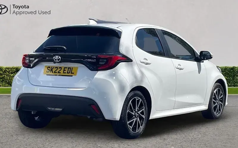 Used Toyota Yaris Design 116 HP (85 kW) 2026 Hatchback