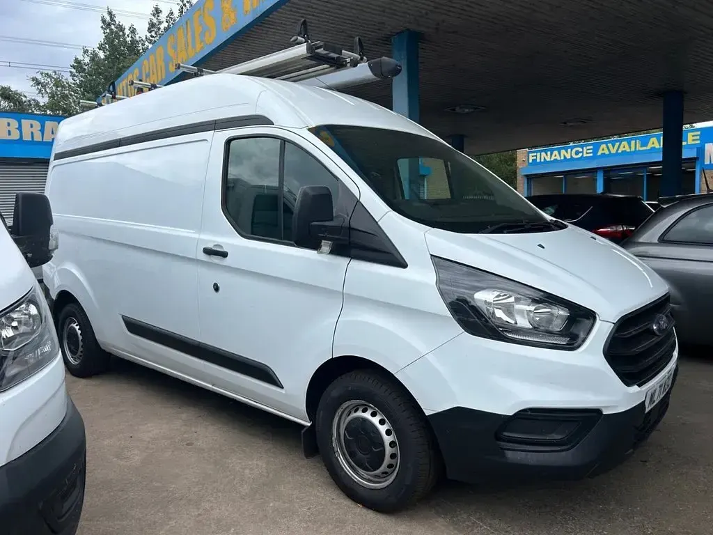 Used Ford Transit Custom S 105 HP (77 kW) 2021 White Van