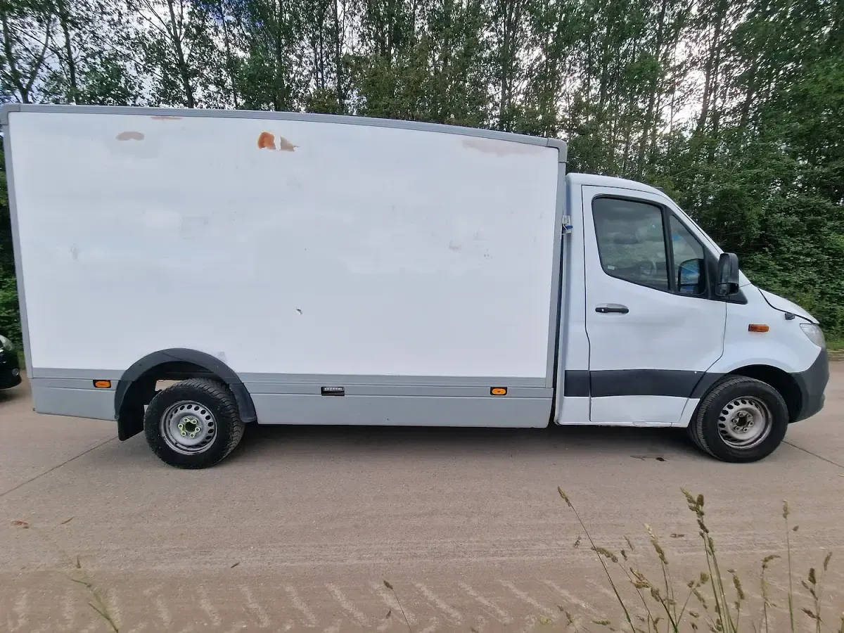 Used Mercedes Sprinter 140 HP (102 kW) 2019 White Van