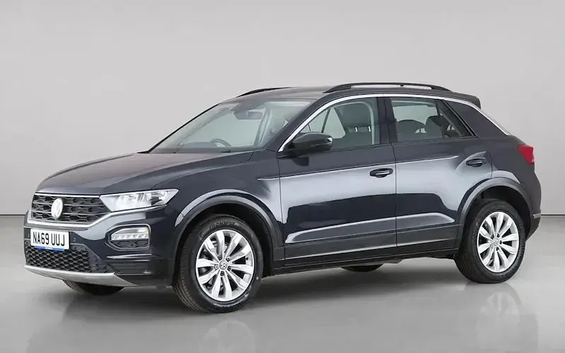 Used VW T-Roc SE 150 HP (110 kW) 2021 SUV