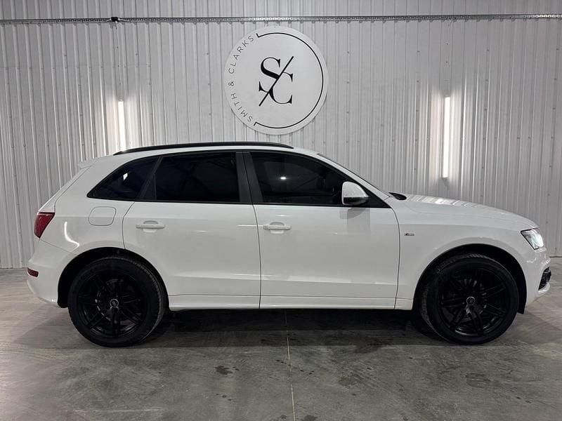 Used Audi Q5 S-line plus 170 HP (125 kW) 2010 White SUV