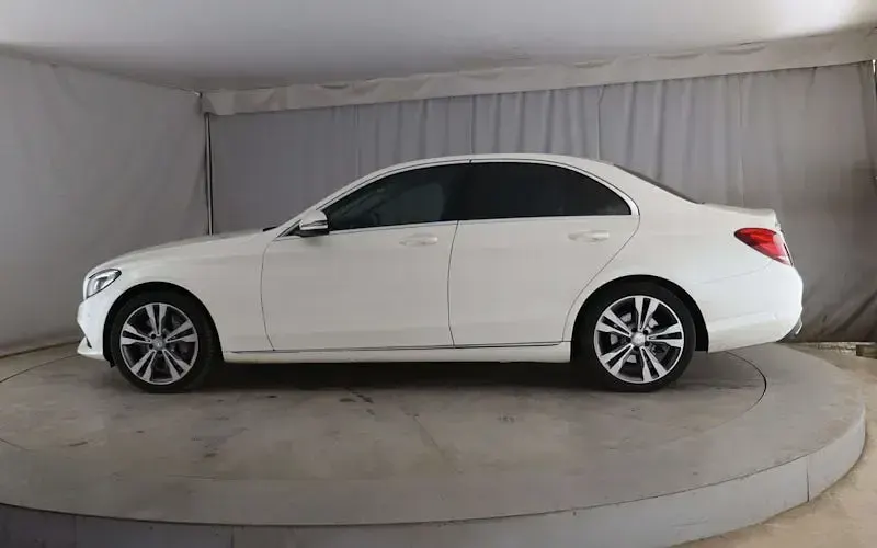 Used Mercedes C350 292 HP (214 kW) 2017 Sedan