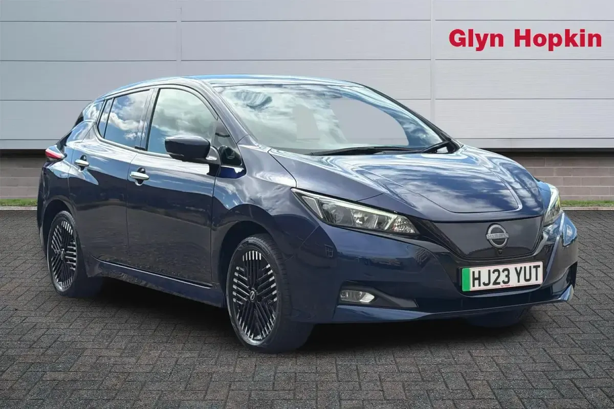 Used Nissan Leaf N-Connecta 160 kW (218 HP) 2022 Hatchback