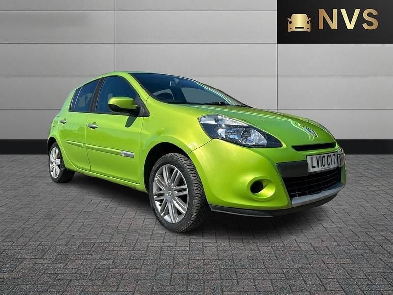 Used Renault Clio II Privilege 86 HP (63 kW) 2010 Green Hatchback