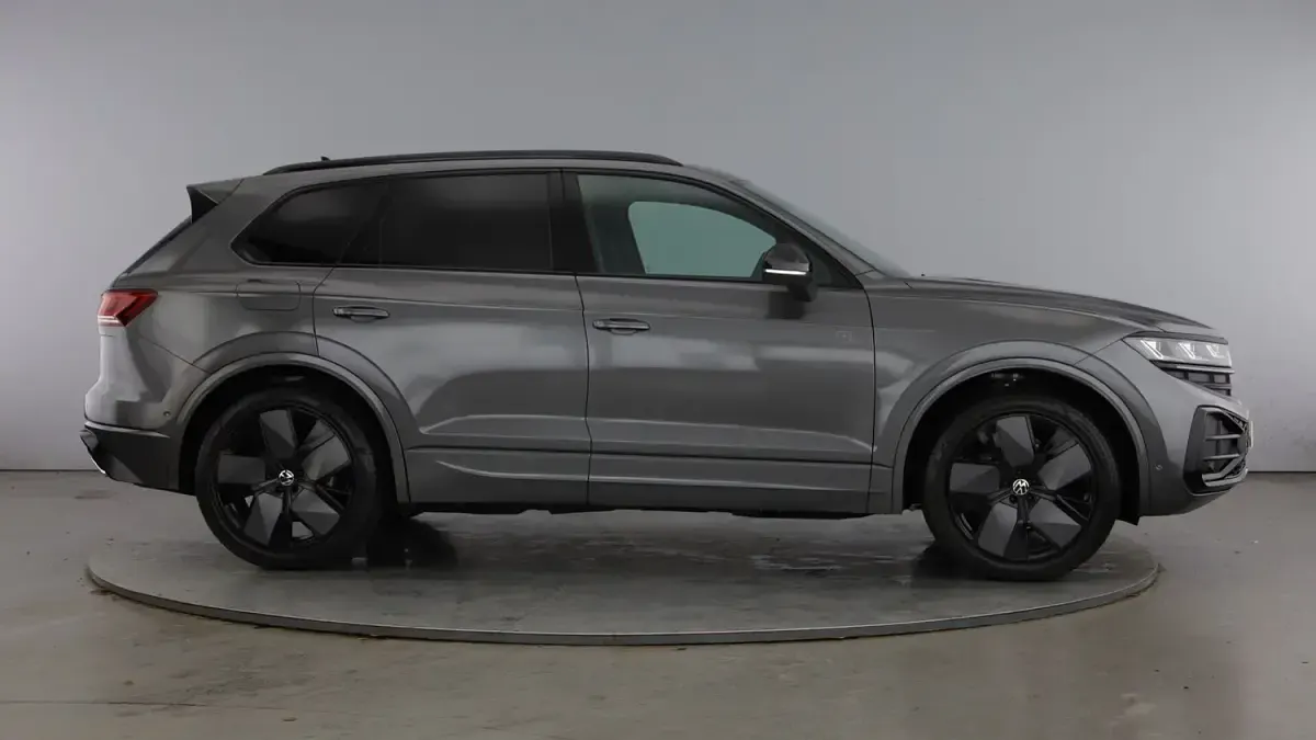 Used VW Touareg Black Edition 286 HP (210 kW) 2026 Grey SUV