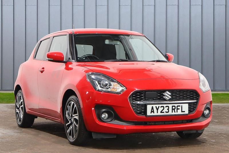 Used 2023 Suzuki Swift SZ5 Hatchback | £16,790 (Fair price) - Image 1/4