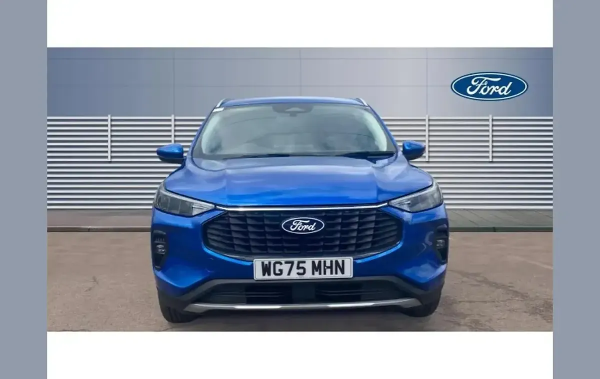 Used Ford Kuga Titanium 150 HP (110 kW) 2025 Blue SUV