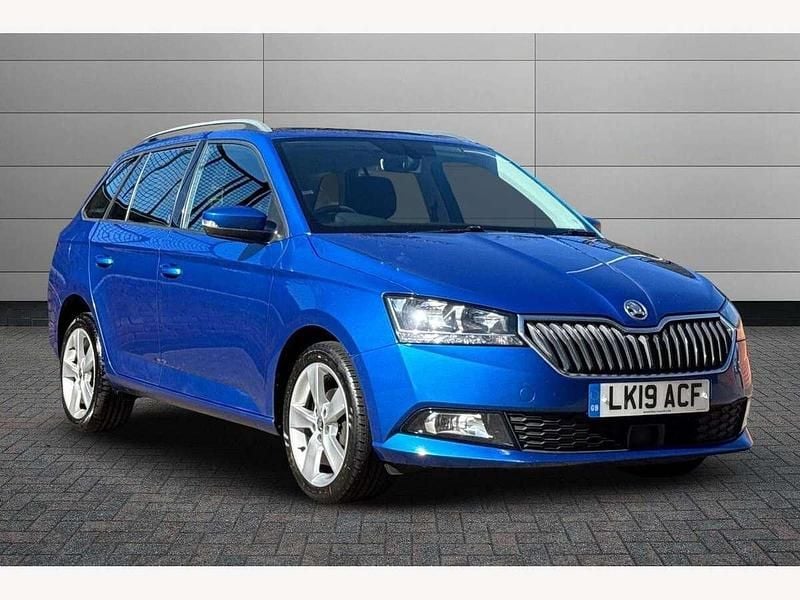 Blue Used 2019 Skoda Fabia SE L Estate | £7,295 (Fair price) - Image 1/2