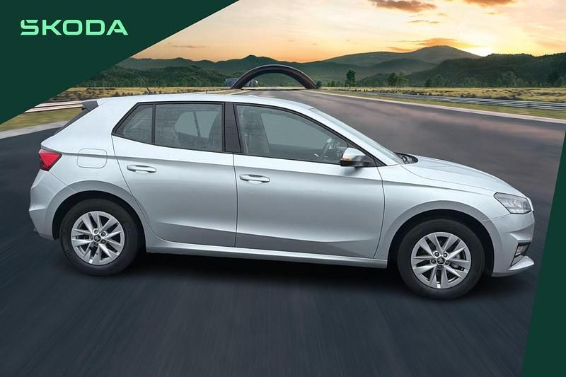 Used Skoda Fabia SE 94 HP (69 kW) 2025 Silver Hatchback