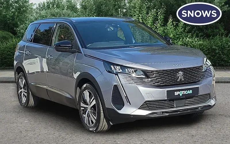 Used Peugeot 5008 Allure+ 131 HP (96 kW) 2023 SUV