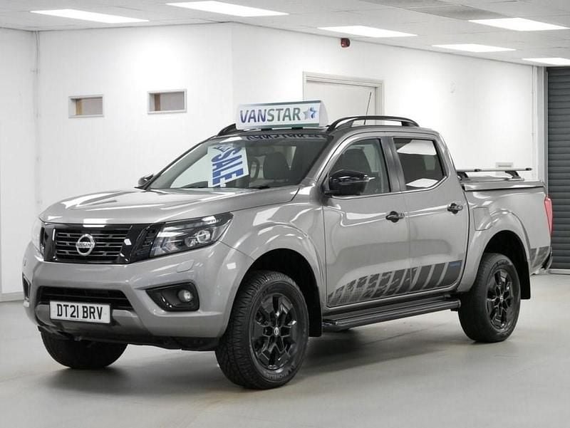 Used Nissan Navara N-Guard 190 HP (139 kW) 2021 Grey Pickup