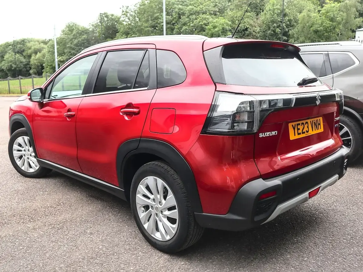 Used Suzuki SX4 115 HP (84 kW) 2023 Red Hatchback