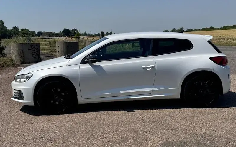 Used VW Scirocco R-line 150 HP (110 kW) 2014 White Coupe
