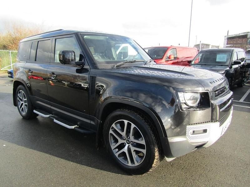 Used Land Rover Defender HSE 2020 Santorini black Estate
