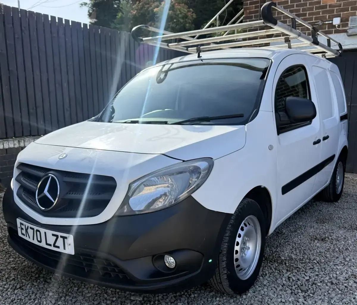 Used Mercedes Citan 109 94 HP (69 kW) 2020 White MPV