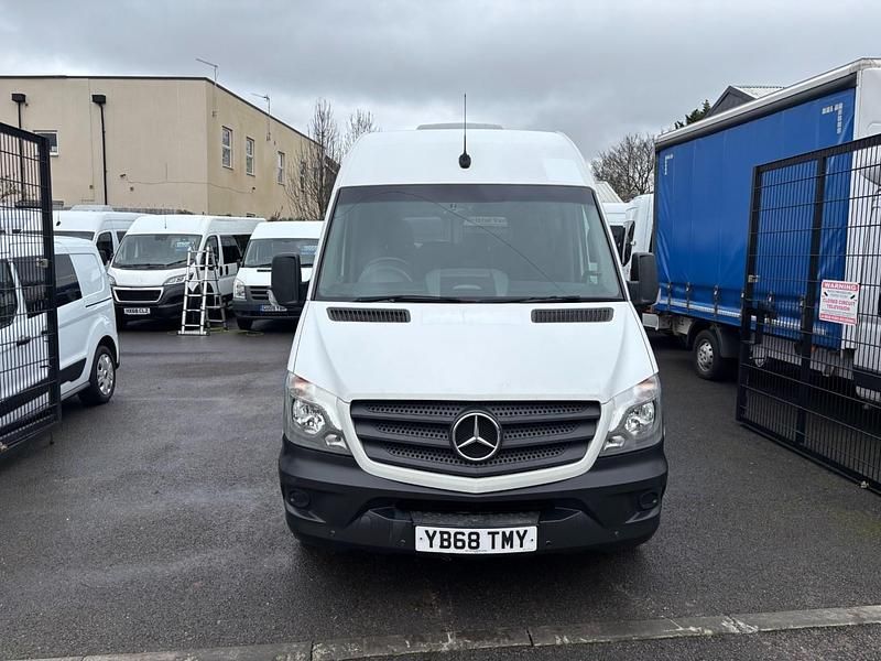 Used Mercedes Sprinter 138 HP (101 kW) 2018 White Van