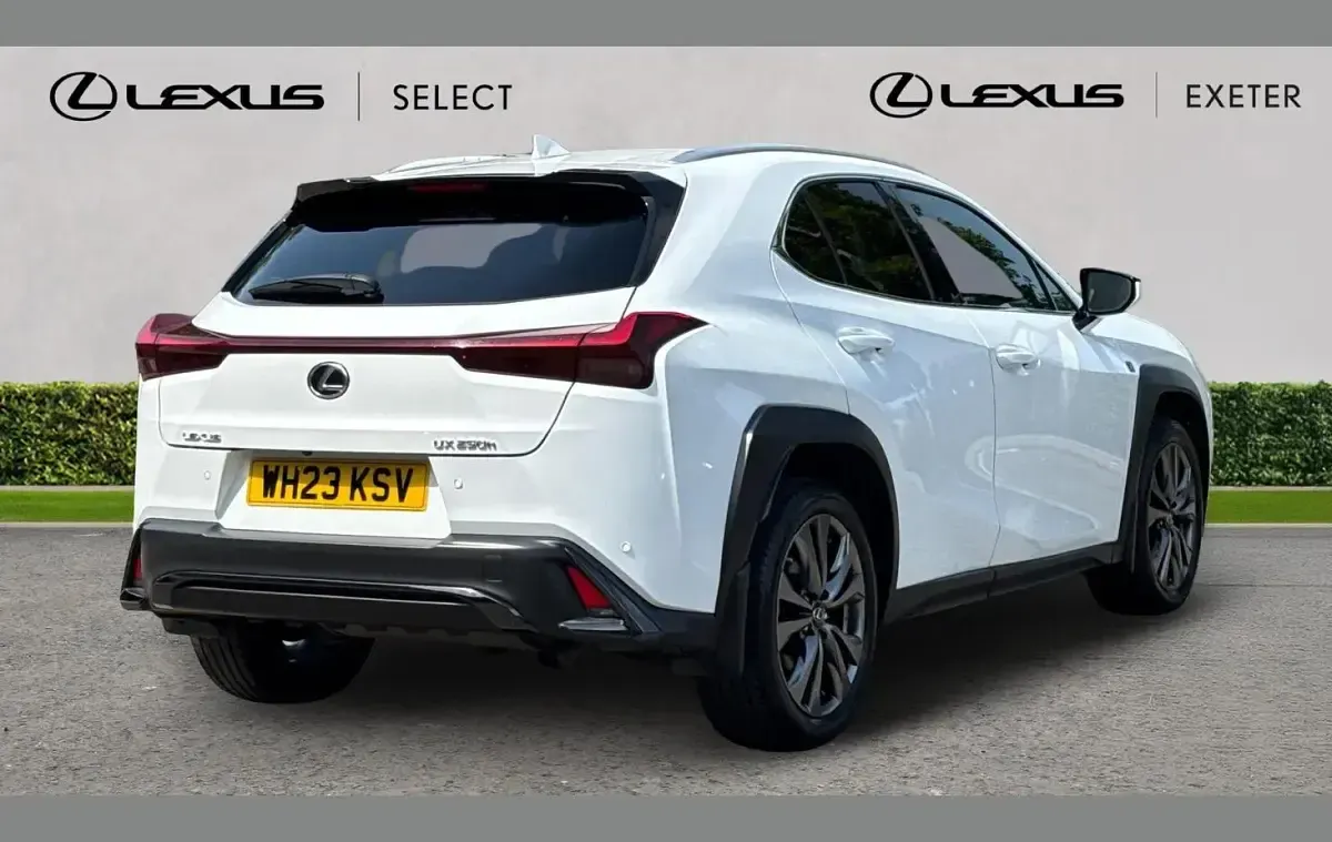 Used Lexus UX 250h Sport Design Packet 180 HP (132 kW) 2023 White SUV
