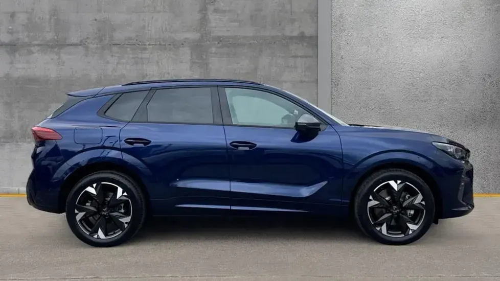 New Cupra Terramar 204 HP (150 kW) 2026 Metallic  cosmos blue SUV