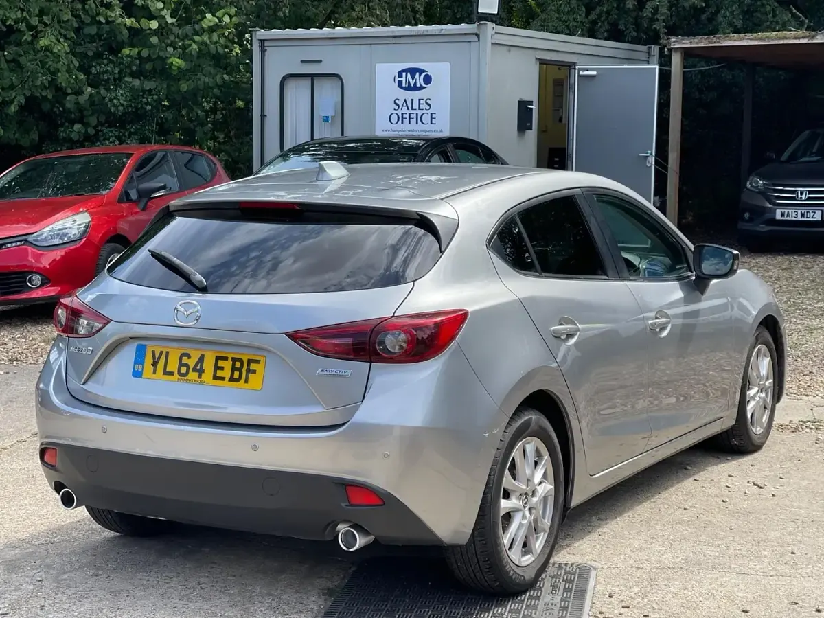 Used Mazda 3 165 HP (121 kW) 2015 Silver Hatchback