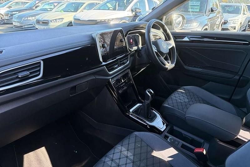 Used VW T-Roc R-line 150 HP (110 kW) 2024 Grey SUV