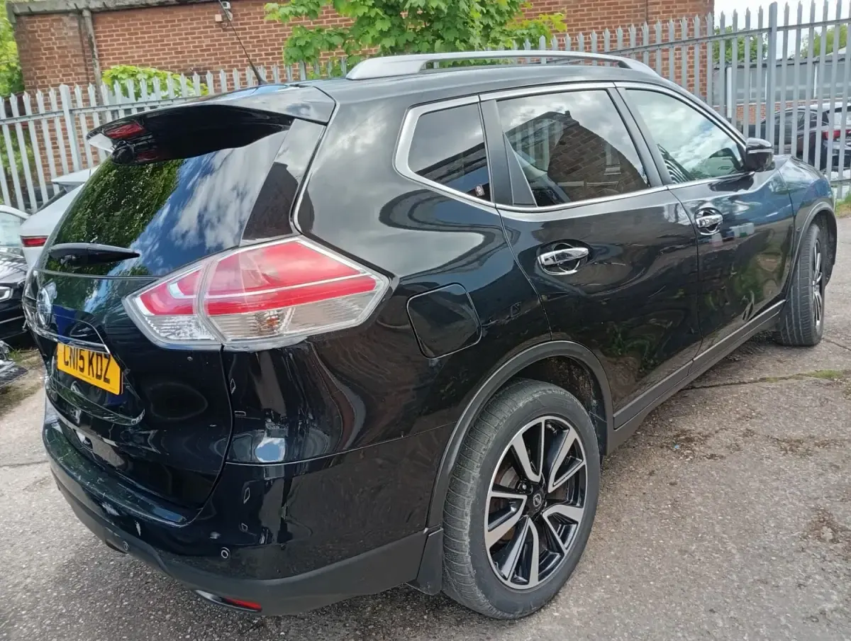 Used Nissan X-Trail N-TEC 130 HP (95 kW) 2015 Black SUV