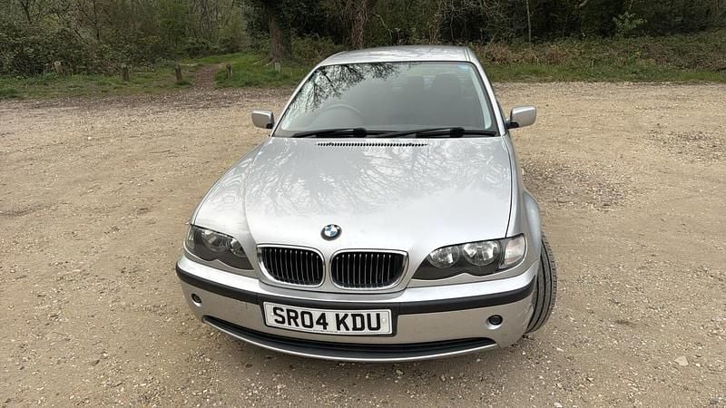 Used BMW 325 Comfort Edition 2004 Silver Sedan