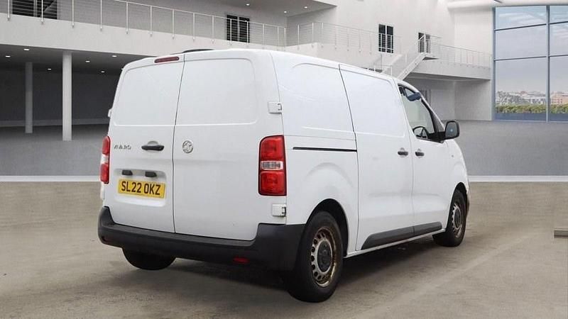 Used Vauxhall Vivaro S 2022 White MPV