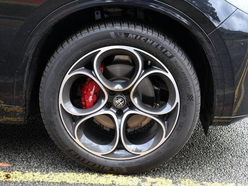 Black Used 2025 Alfa Romeo Stelvio Veloce SUV | £46,796 - Image 1/4
