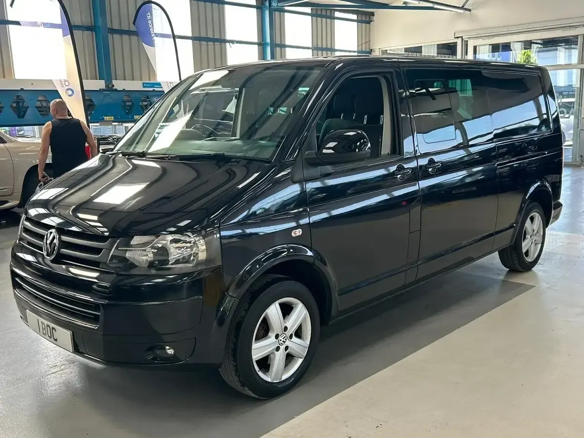 Used VW T5 Highline 140 HP (102 kW) 2014 Black Van