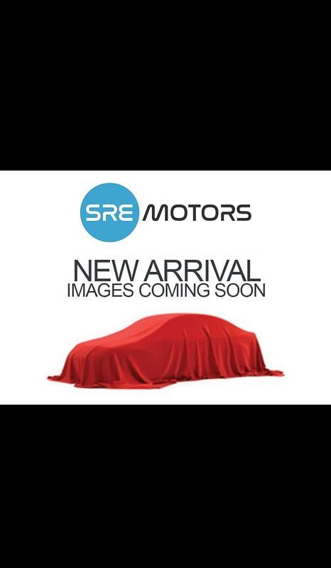 White Used 2014 BMW 118 Sport Line Hatchback | £4,395 (Fair price) - Image 1/4