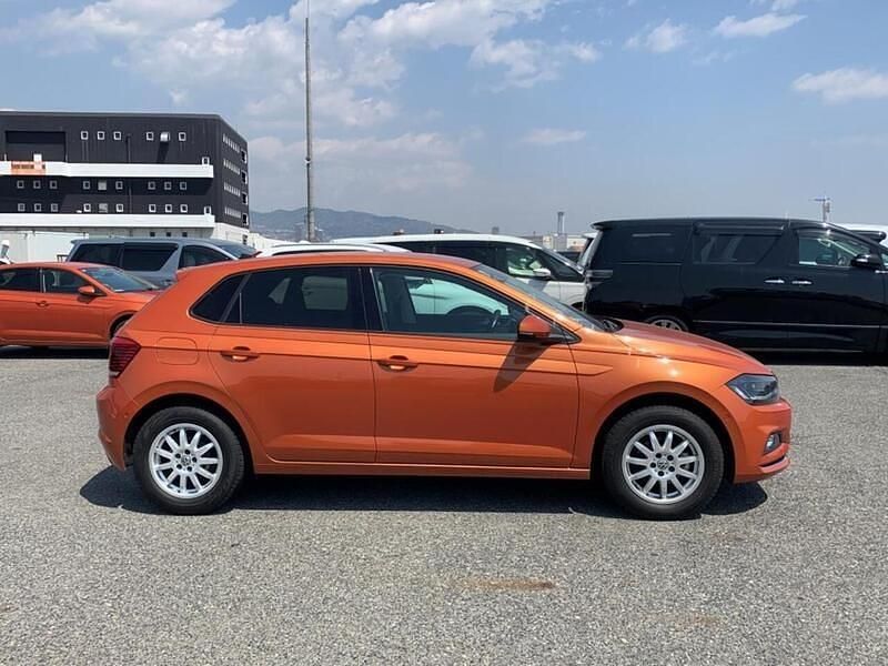 Used VW Polo SEL 2018 Orange Hatchback