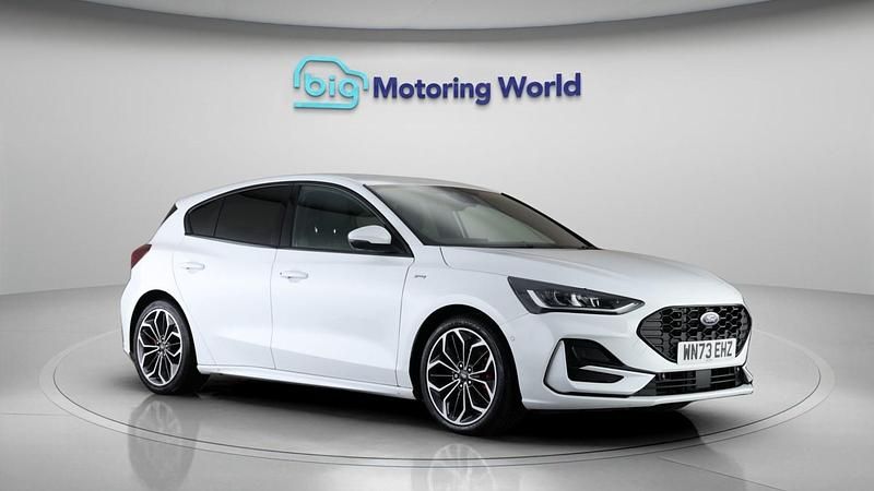 White Used 2023 Ford Focus ST-Line X Hatchback | £14,500 (Good price) - Image 1/4