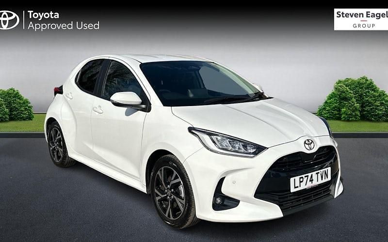 Used Toyota Yaris Hybrid Design 116 HP (85 kW) 2026 Hatchback