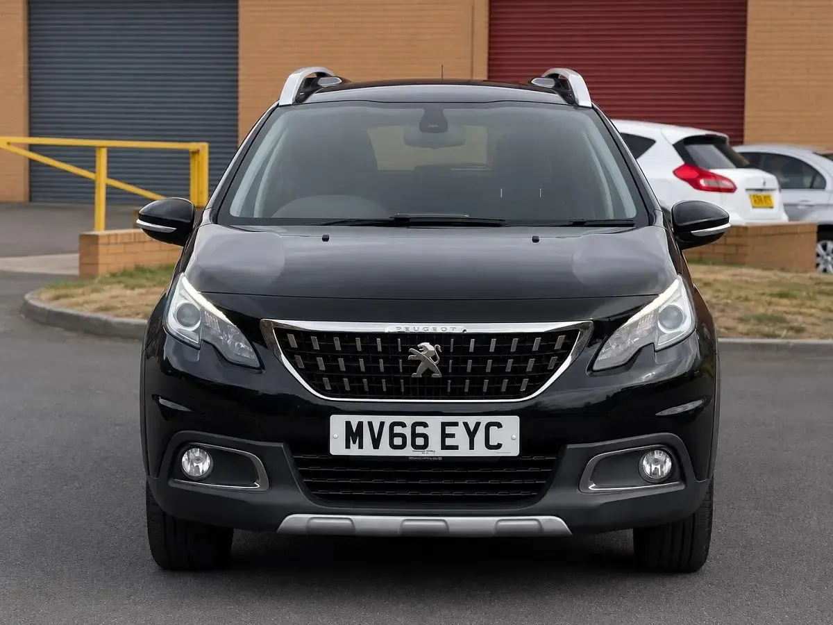 Used Peugeot 2008 Allure 82 HP (60 kW) 2016 Black SUV