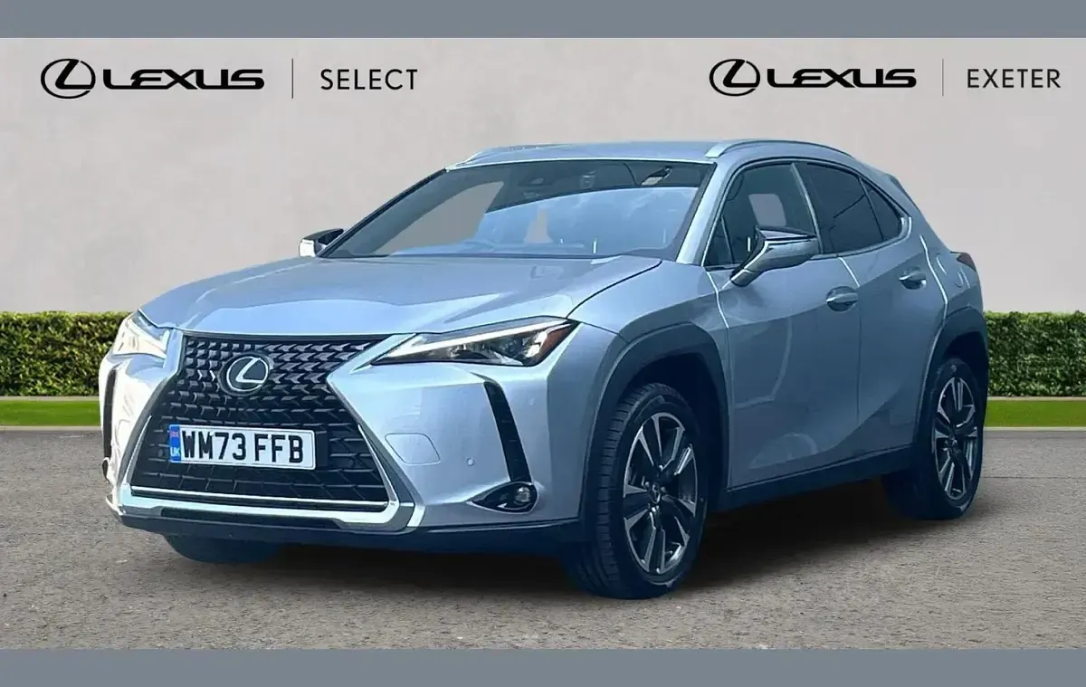 Used Lexus UX 250h 180 HP (132 kW) 2023 Silver SUV
